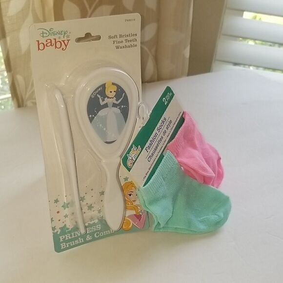 Disney - Picture 2 of 8